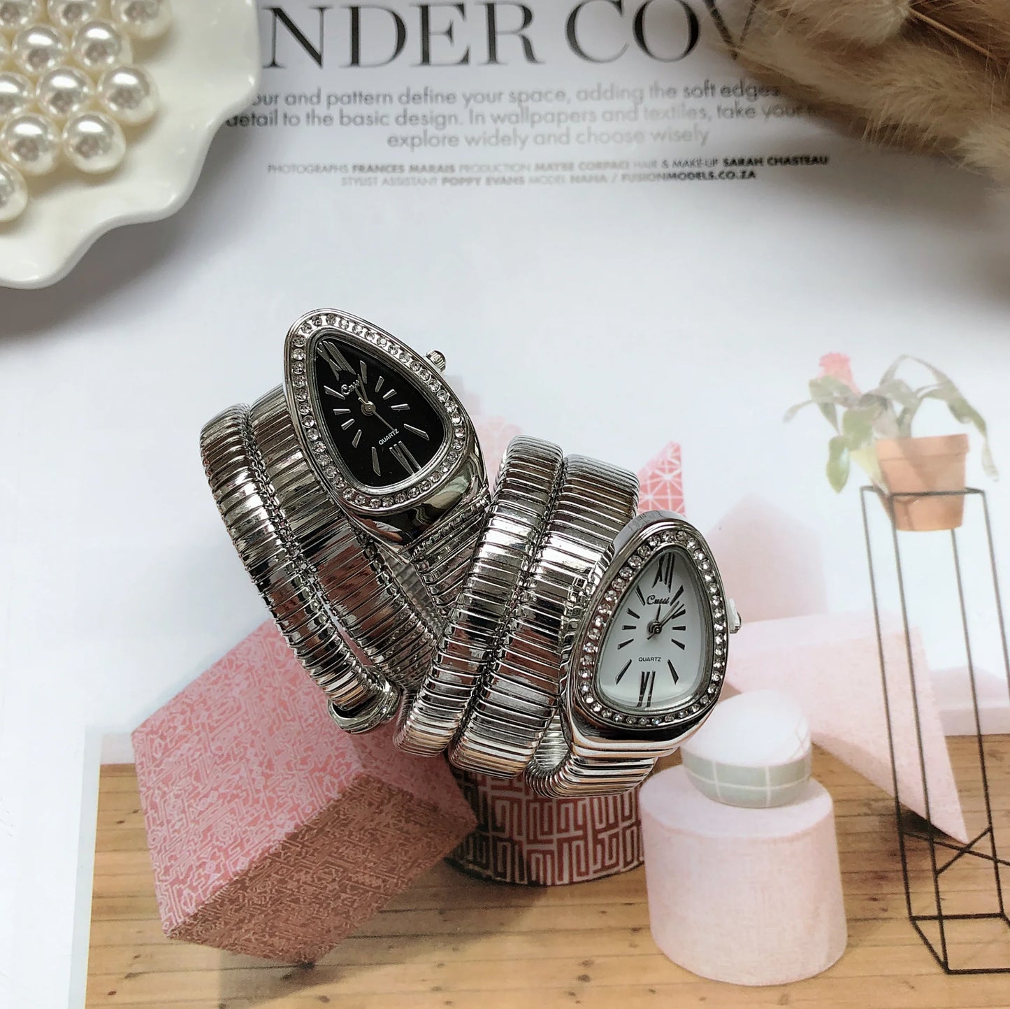 New Women Luxury Brand Watch Snake Quartz Ladies Gold Watch Diamond Wristwatch Female Fashion Bracelet Watches Clock Reloj Mujer